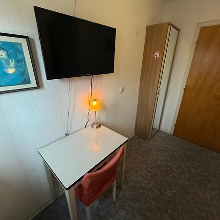 Hotel Haus Schwan 3*